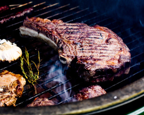 Simmentaler côte de boeuf dry-aged