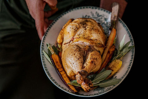 Gevulde oranjehoen kip met truffel en paddenstoel